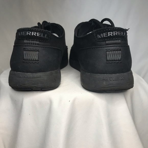 Water Resistant Merrell Shoes - Picture 8 of 9